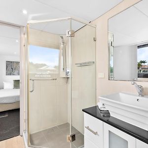 Holiday Four-Bedroom Home